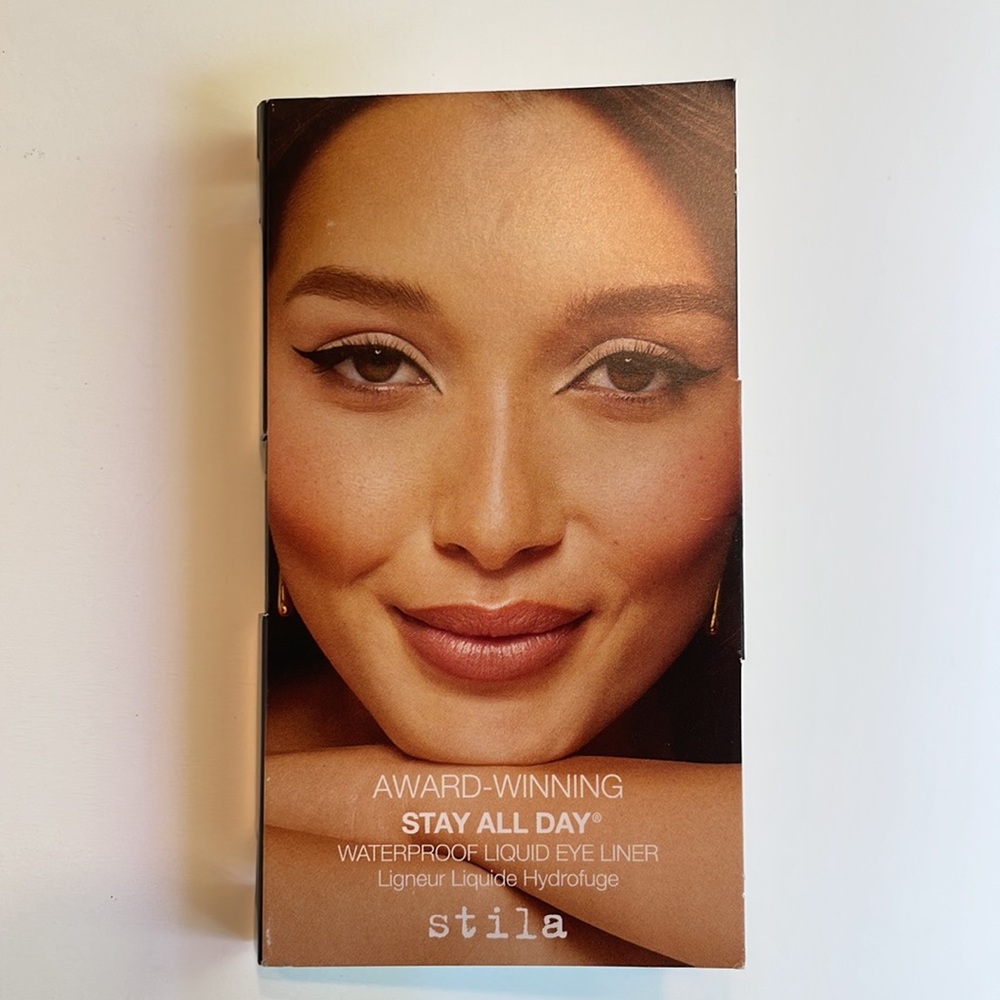 stila
Mini Stay All Day® Waterproof Liquid Eye Liner - Picture 4 of 6